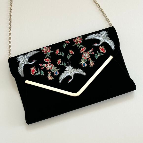 Neiman Marcus Vintage Embroidered Crane Black Velvet Chain Envelope Purse - Picture 1 of 10